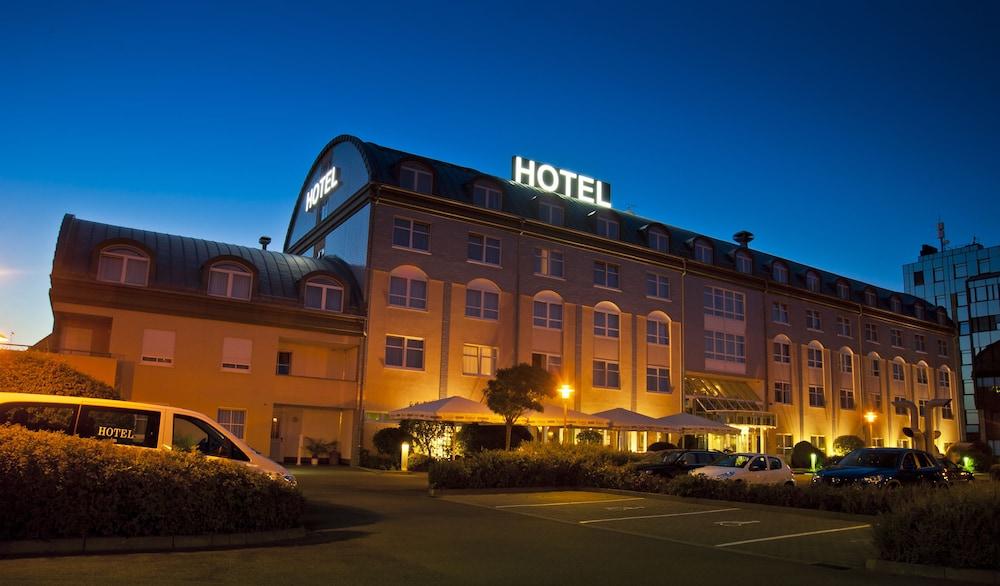 Sachsenpark-Hotel Lipcse Kültér fotó