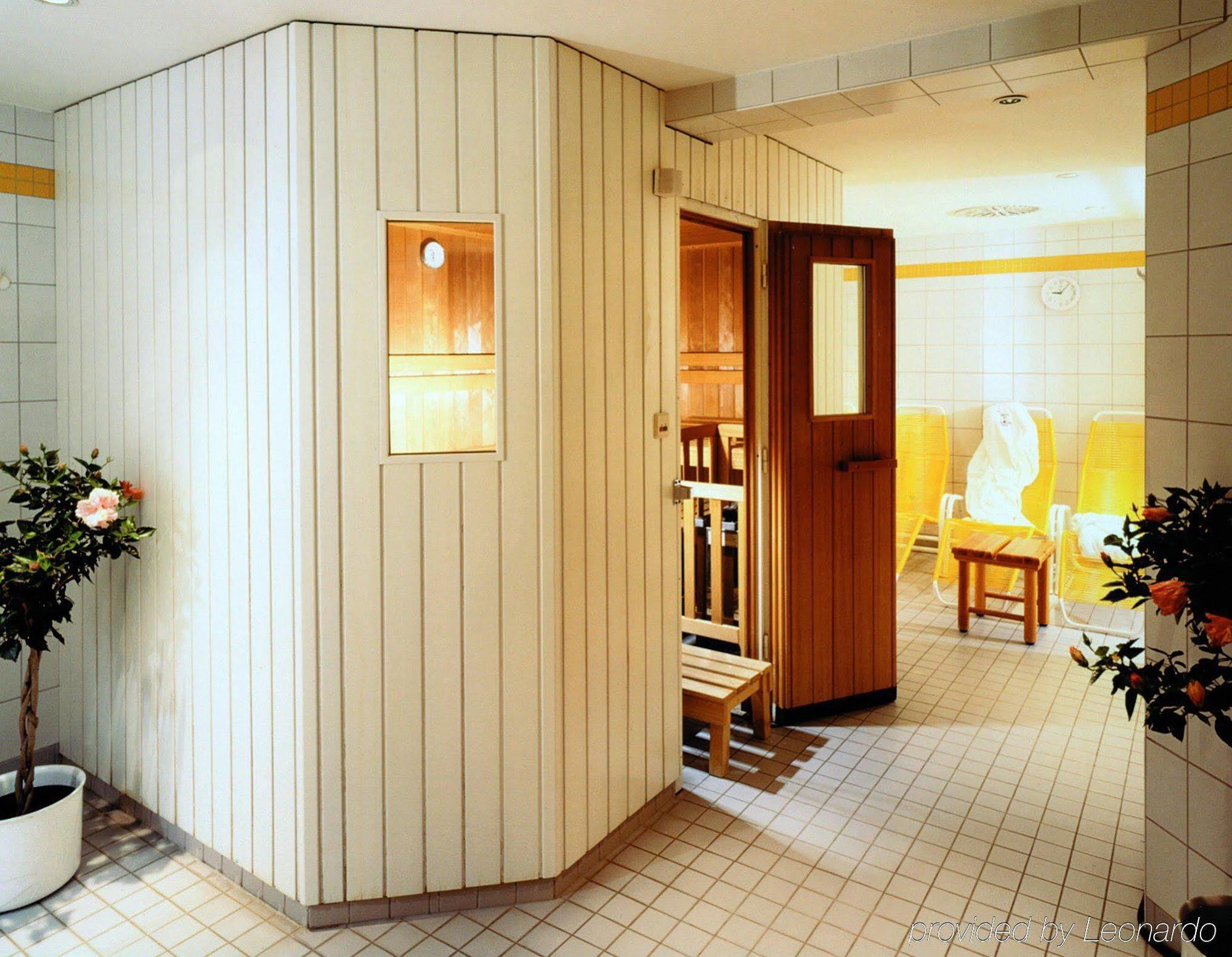 Sachsenpark-Hotel Lipcse Kültér fotó