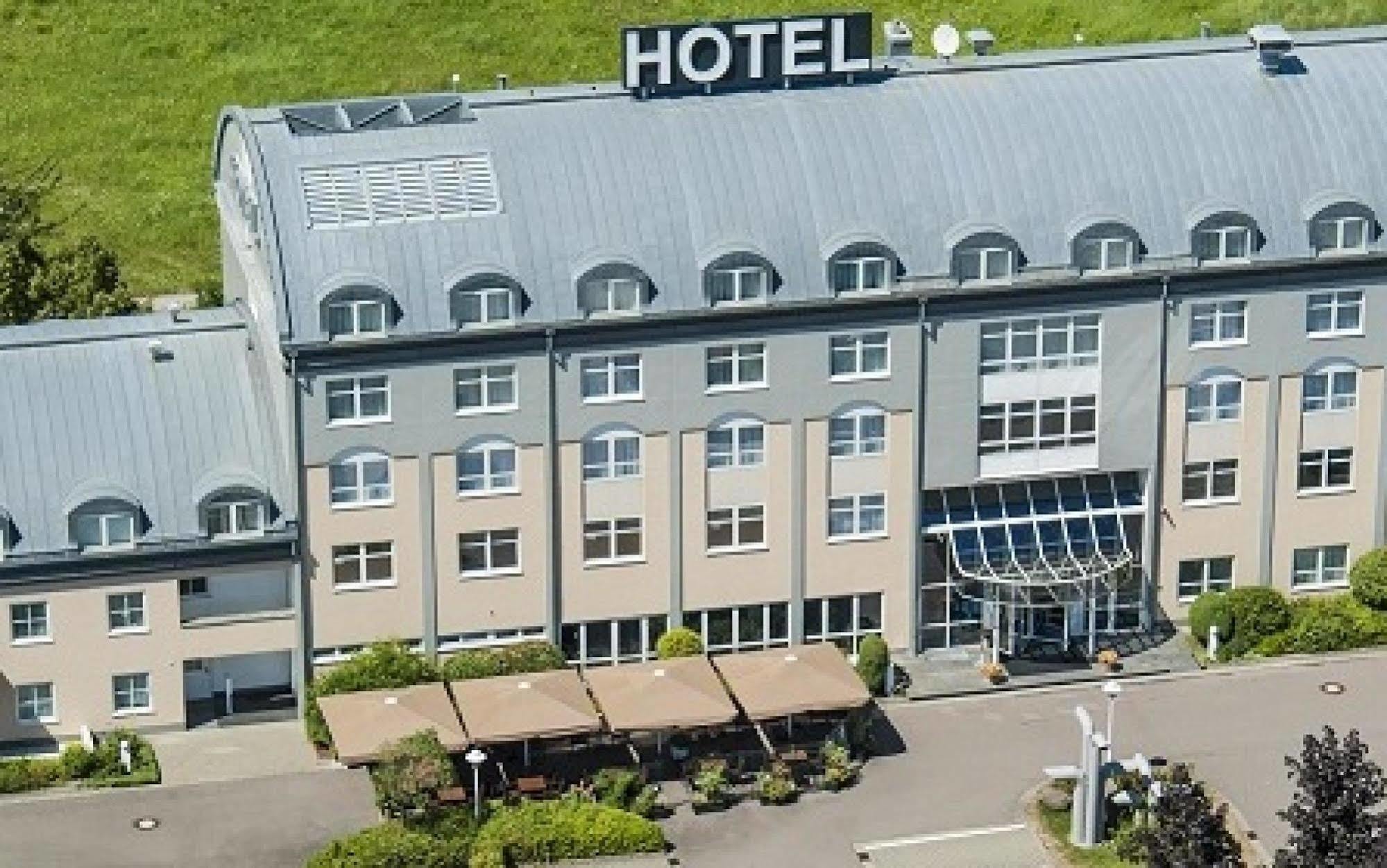 Sachsenpark-Hotel Lipcse Kültér fotó