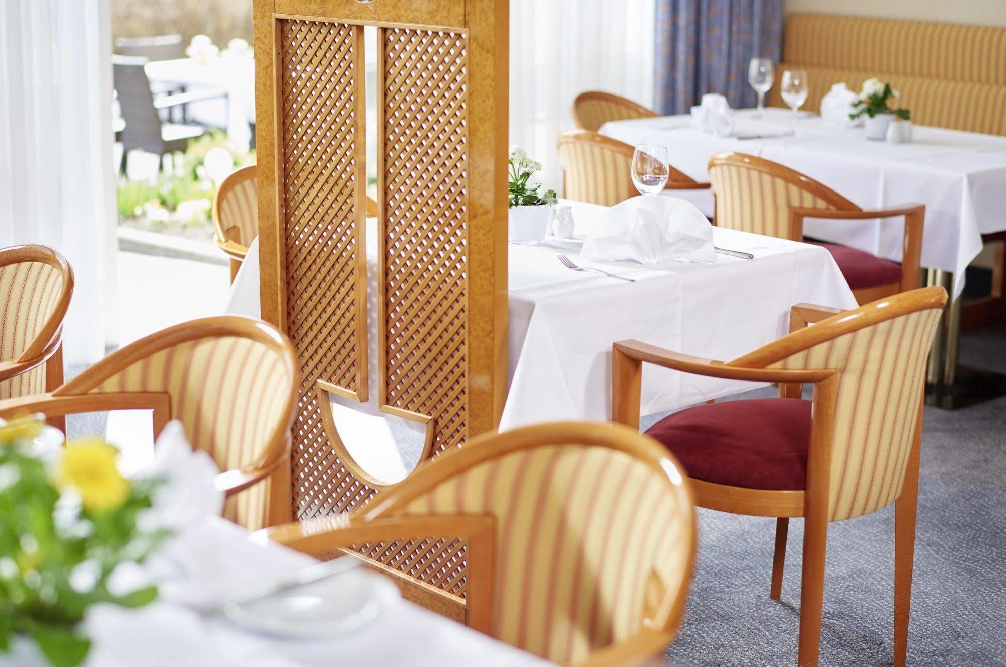 Sachsenpark-Hotel Lipcse Kültér fotó